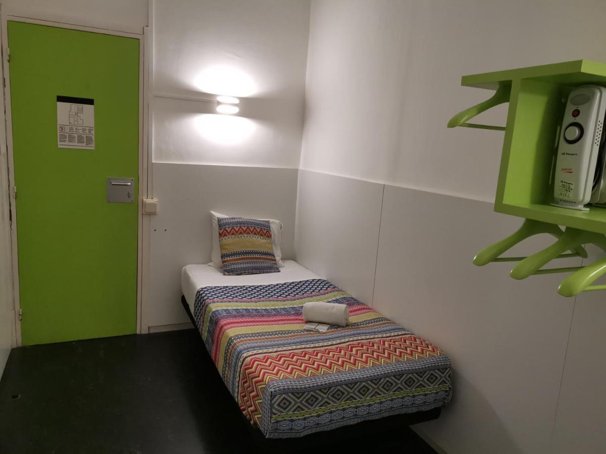 ברצלונה Youth Hostel - Central And Basic Universitat מראה חיצוני תמונה